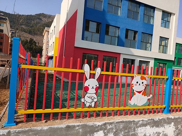 锌钢护栏